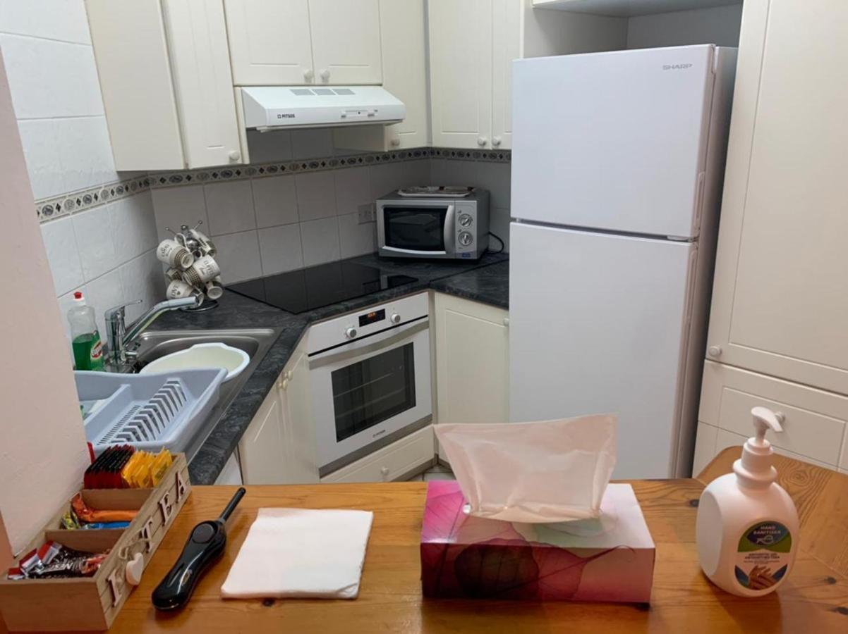 Comfortable 2 Bedroom Apartment In Popular Limnaria Gardens Pafos Zewnętrze zdjęcie
