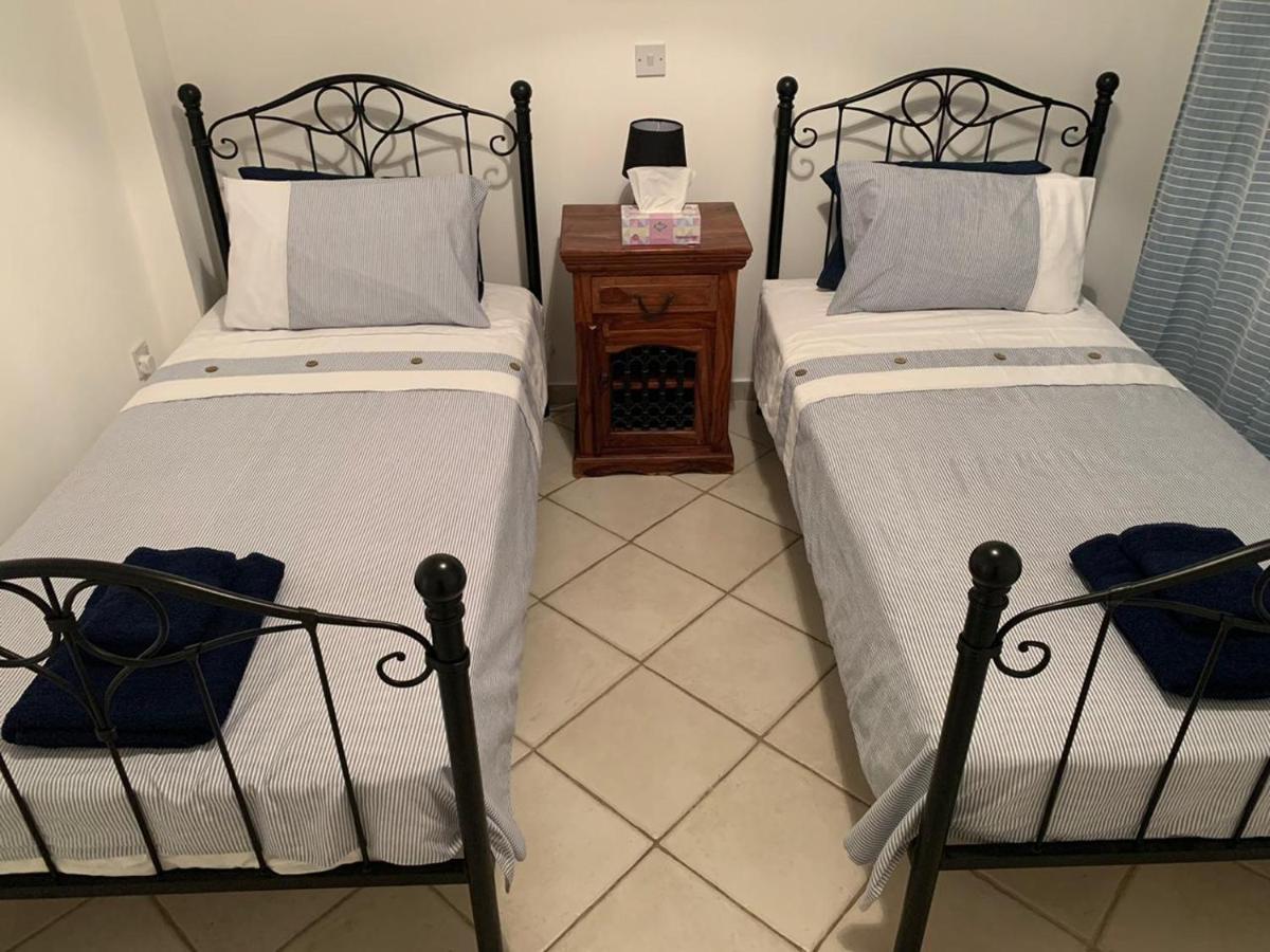 Comfortable 2 Bedroom Apartment In Popular Limnaria Gardens Pafos Zewnętrze zdjęcie